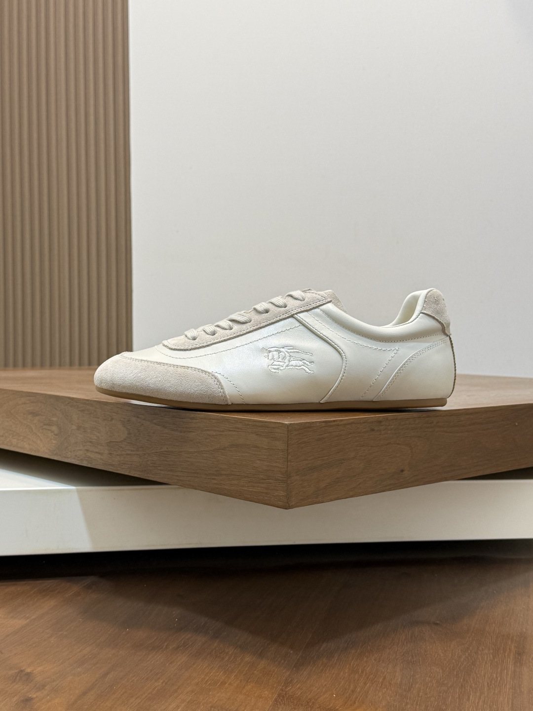 Burberry Low-Top Lace-Up Sneakers